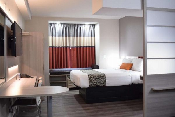 Microtel Inn & Suites by Wyndham Raleigh image 24
